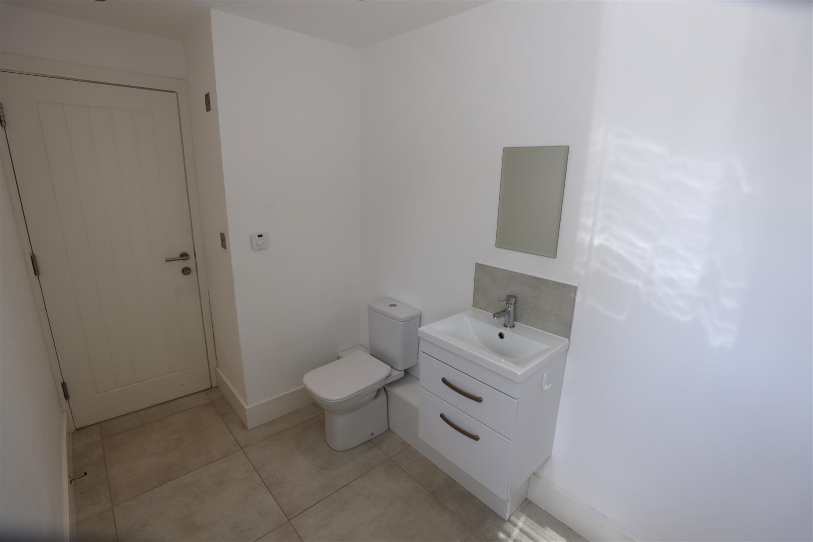 1 The Sidings, East Aberthaw, Barry, CF62 3FZ